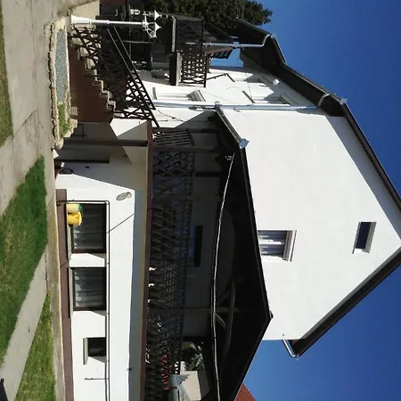Apartamento Lukacs Panzio